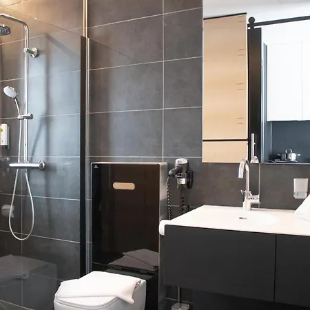 מלון Lgo By Wmm למגו